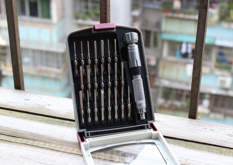 NANCH Precision Screwdriver Set with 22 Bits for all